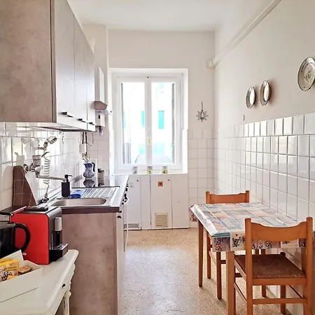 Apartment Regina Tardito By Quokka 360 - A Few Minutes From The Historic Centre Of
